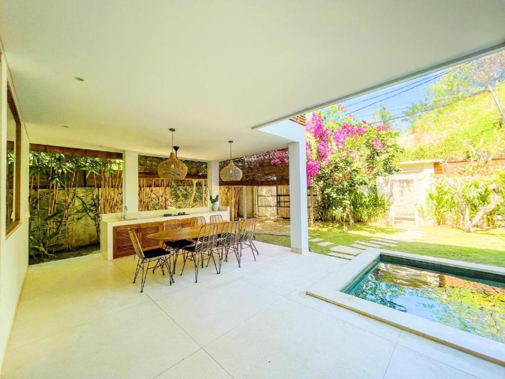 Marlaca Villas Lombok Kuta  Exteriör bild