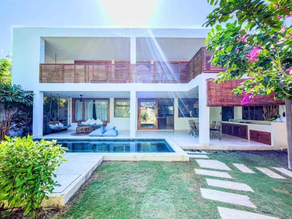 Marlaca Villas Lombok Kuta  Exteriör bild